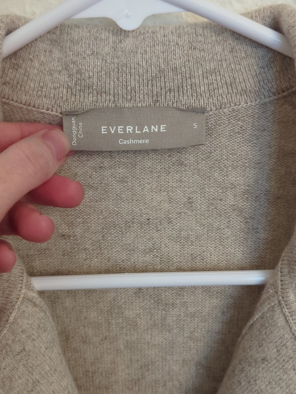 Everlane Cashmere Sweater - Picture 5 of 6